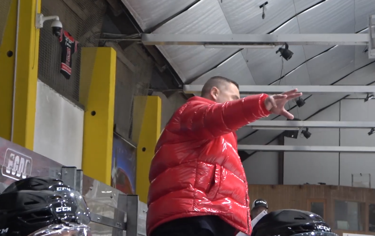 Rockets Fna TV  - Cable Guy Carsten Gosdeck